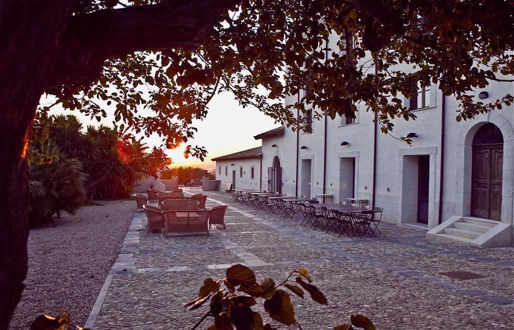 Azienda Agricola Mandranova Guest House Palma di Montechiaro Luaran gambar